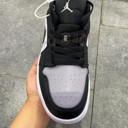 NIKE AIR JORDAN 1 LOW 'ATMOSPHERE' GREY BLACK