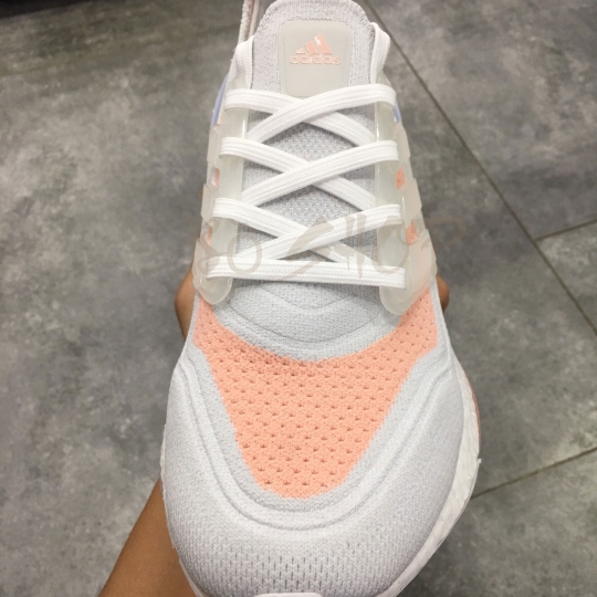 ADIDAS ULTRA BOOST 21 CRYSTAL CLOUD WHITE / GLOW PINK