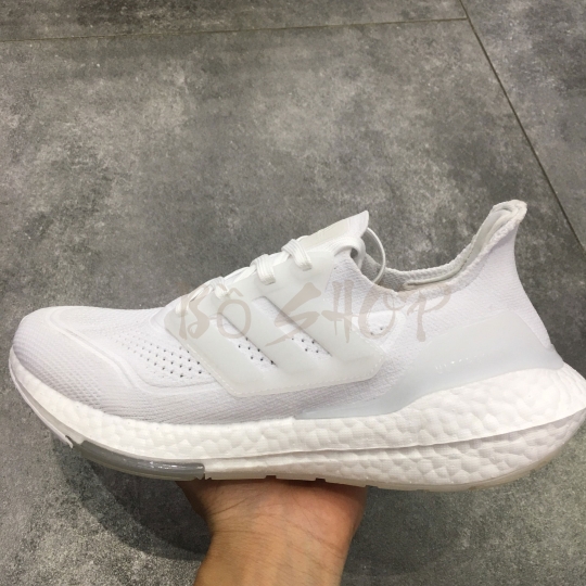 ADIDAS ULTRA BOOST 21 ALL WHITE / TRIPLE WHITE