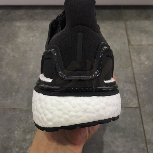 ADIDAS ULTRA BOOST 20 CONSOTIUM BLACK WHITE REFLECTIVE