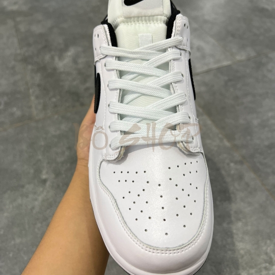 NIKE SB DUNK LOW WHITE BLACK 2022