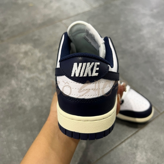 NIKE SB DUNK LOW NAVY VINTAGE