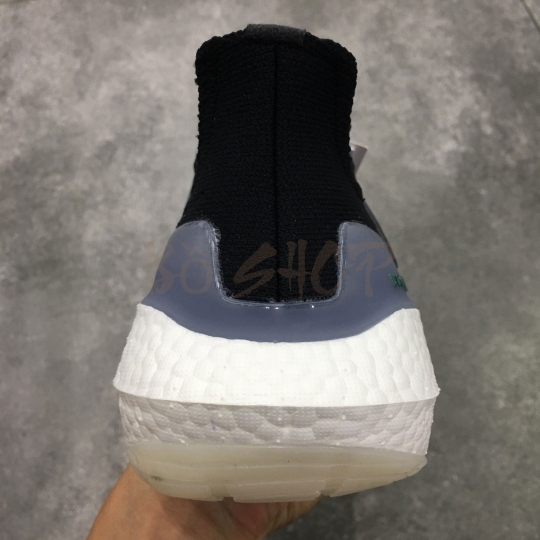 ADIDAS ULTRA BOOST 21 CORE BLACK / SUB GREEN