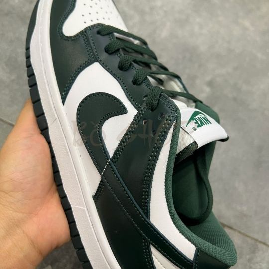 NIKE SB DUNK LOW TEAM GREEN
