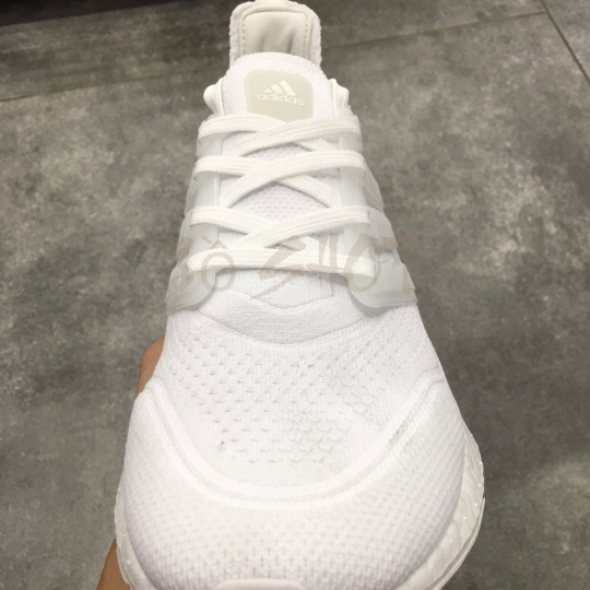 ADIDAS ULTRA BOOST 21 ALL WHITE / TRIPLE WHITE