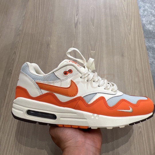 NIKE AIR MAX 1 COLLABORATION X PATTA ORANGE