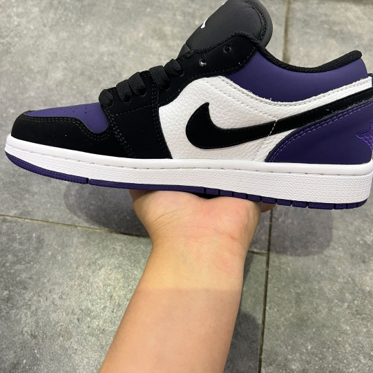 NIKE AIR JORDAN 1 LOW 'COURT' PURPLE BLACK