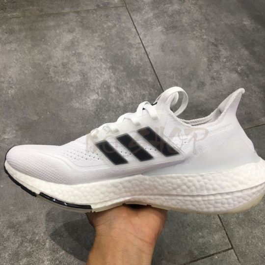 ADIDAS ULTRA BOOST 21 WHITE STRIPES BLACK