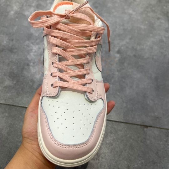 NIKE SB DUNK LOW ORANGE PEARL