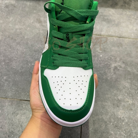 NIKE AIR JORDAN 1 LOW 'PINE' GREEN