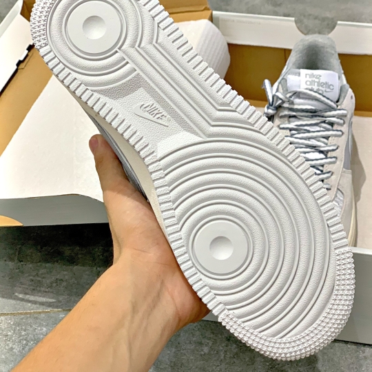 NIKE AIR FORCE 1 LOW ‘ATHLETIC CLUB GREY’