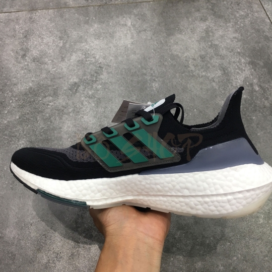 ADIDAS ULTRA BOOST 21 CORE BLACK / SUB GREEN