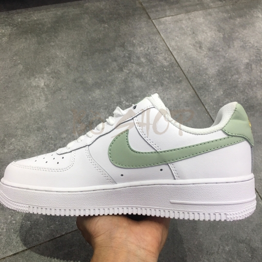 NIKE AIR FORCE 1 SWOOSH MINT & GOLD