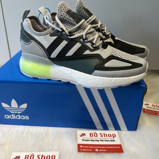 ADIDAS ZX 2K BOOST CLEAR GREY CORE BLACK GRANITE
