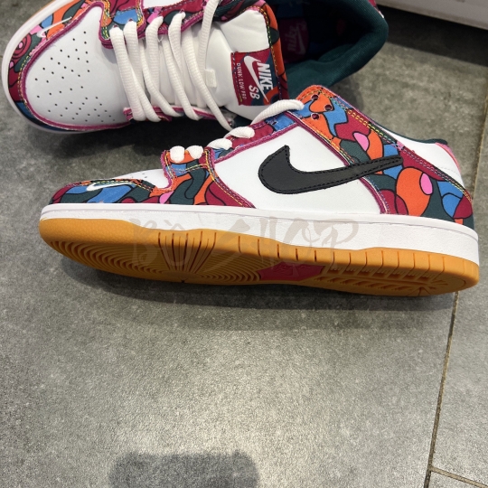 NIKE SB DUNK LOW PRO PARRA ABSTRACT  ART