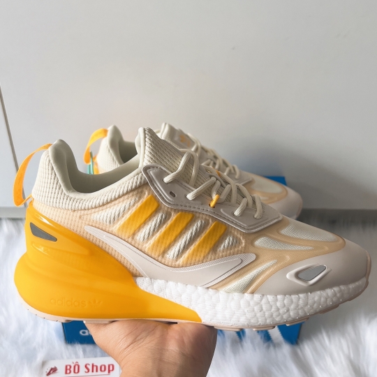 ADIDAS ZX 2K BOOST WHITE SOLAR GOLD