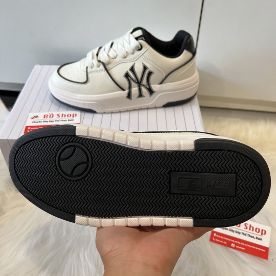 MLB CHUNKY LINER NEW YORK YANKEES OFF WHITE