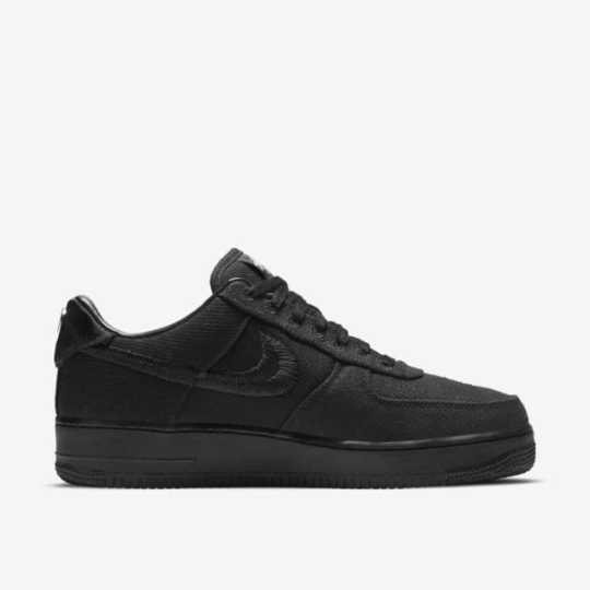 NIKE AIR FORCE 1 LOW STUSSY FOSSIL BLACK