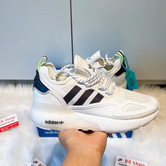 ADIDAS ZX 2K BOOST CREAM BLACK & WHITE