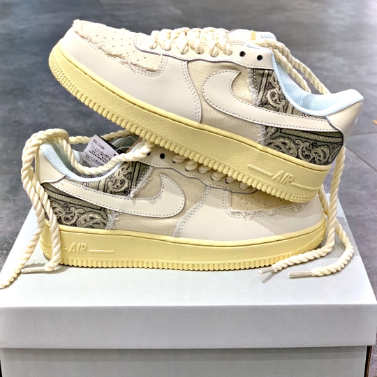 NIKE AIR FORCE 1 LOW CUSTOM PAISLEY Dây Thừng