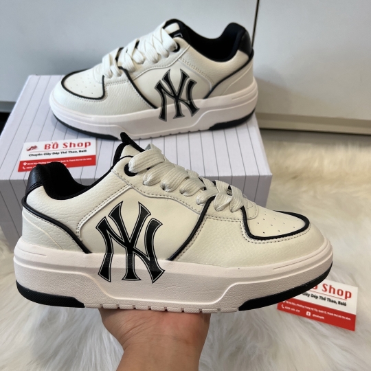 MLB CHUNKY LINER NEW YORK YANKEES OFF WHITE