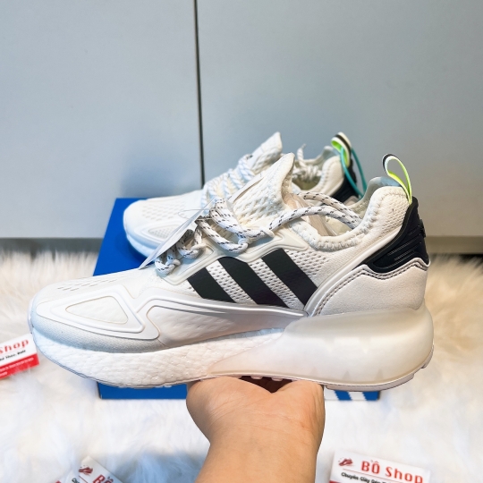 ADIDAS ZX 2K BOOST CREAM BLACK & WHITE