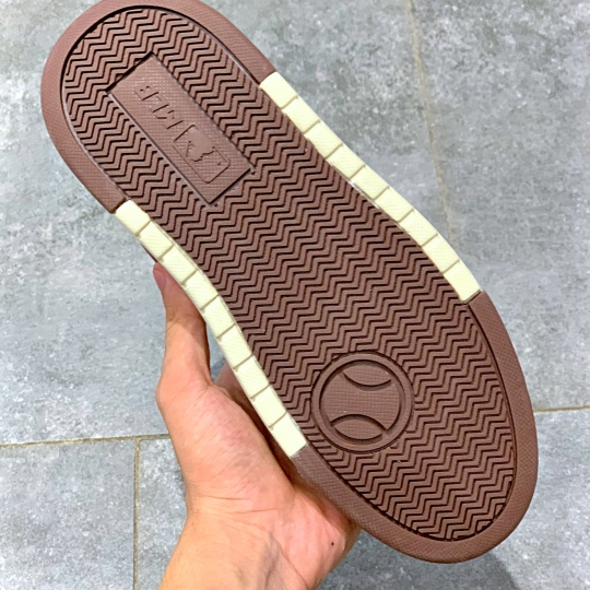 MLB CHUNKY LINER BOSTON BROWN