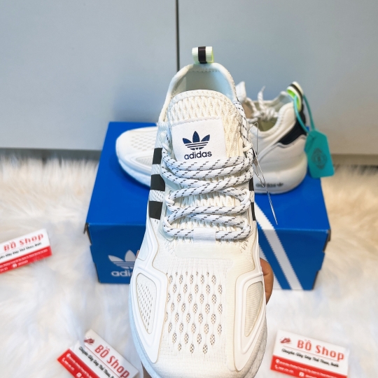 ADIDAS ZX 2K BOOST CREAM BLACK & WHITE