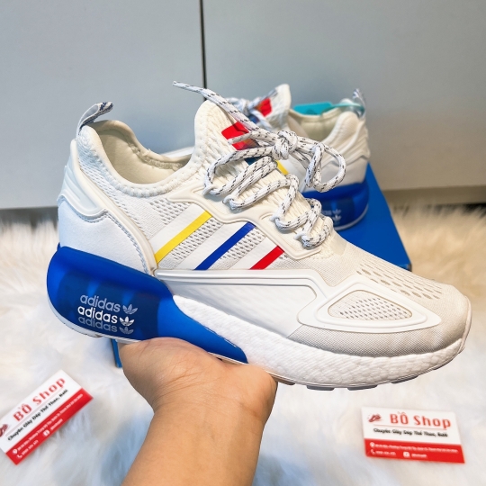 ADIDAS ZX 2K BOOST WHITE BLUE RED