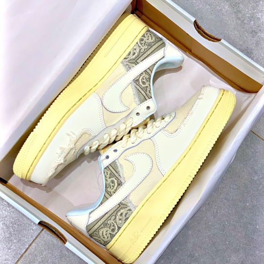 NIKE AIR FORCE 1 LOW CUSTOM PAISLEY Dây Thừng