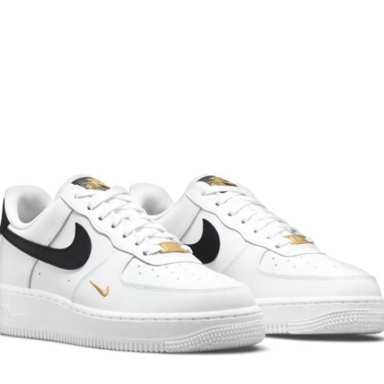 NIKE AIR FORCE 1 WHITE SWOOSH BLACK GOLD