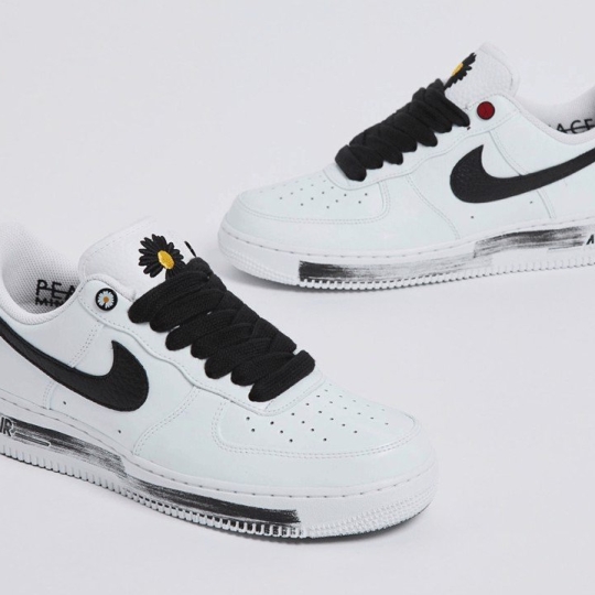NIKE AIR FORCE 1 X G-DRAGON PARA NOISE WHITE