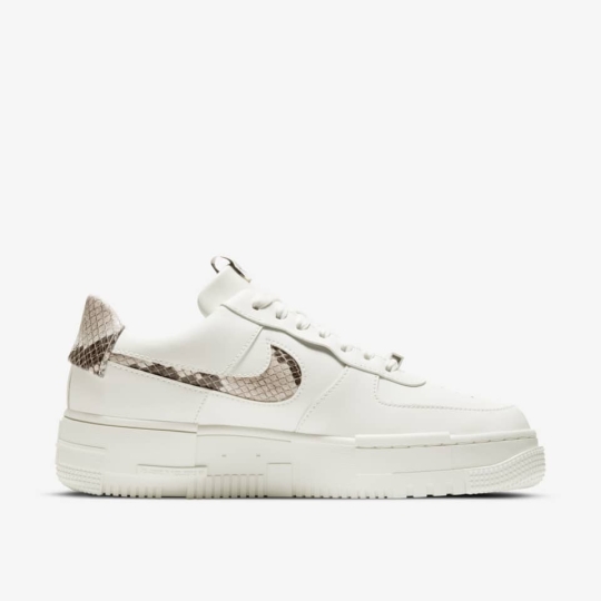 NIKE AIR FORCE 1 LOW PIXEL SE SNAKE SKIN