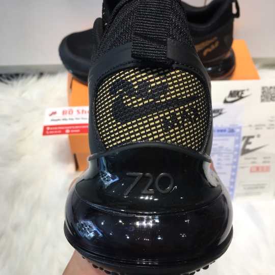 Giày Nike Air Max 720 Black Gold