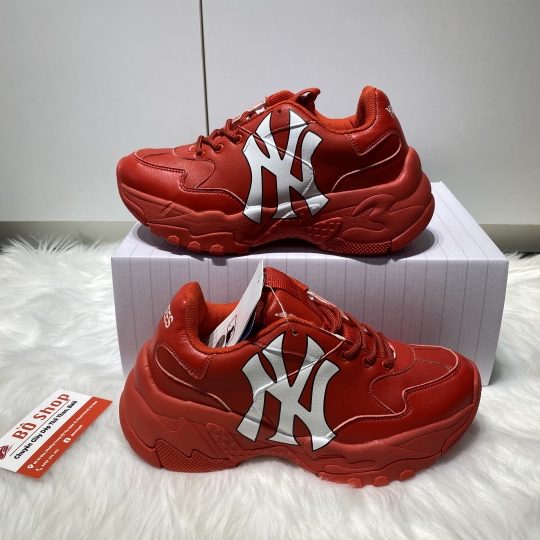 MLB NEW YORK YANKEES RED BIG BALL CHUNKY A