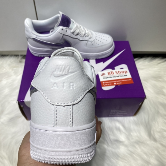 NIKE AIR FORCE 1 LOW WHITE SWOOSH PURPLE