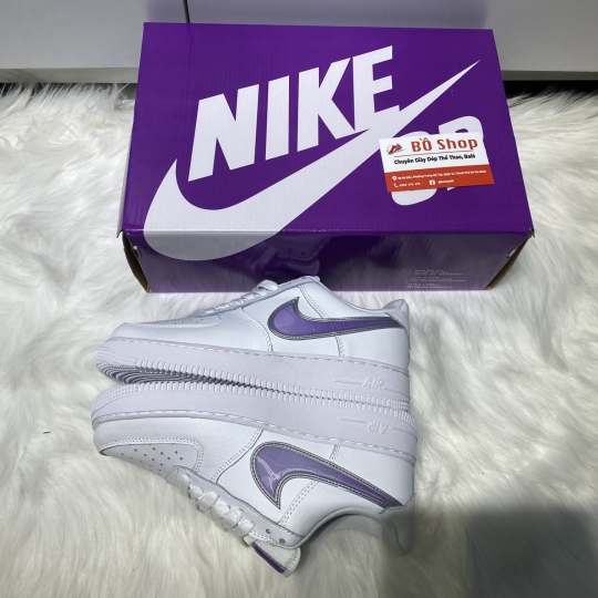 NIKE AIR FORCE 1 LOW WHITE SWOOSH PURPLE