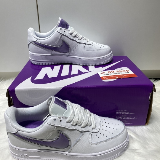 NIKE AIR FORCE 1 LOW WHITE SWOOSH PURPLE