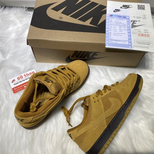 NIKE SB DUNK LOW 'WHEAT'