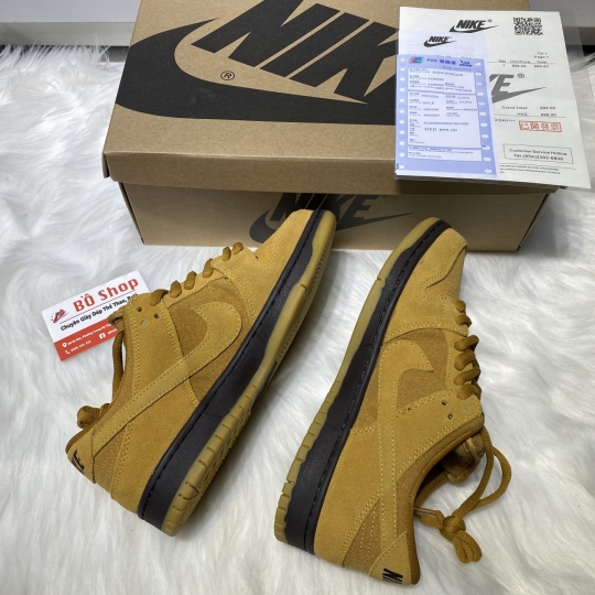 NIKE SB DUNK LOW 'WHEAT'