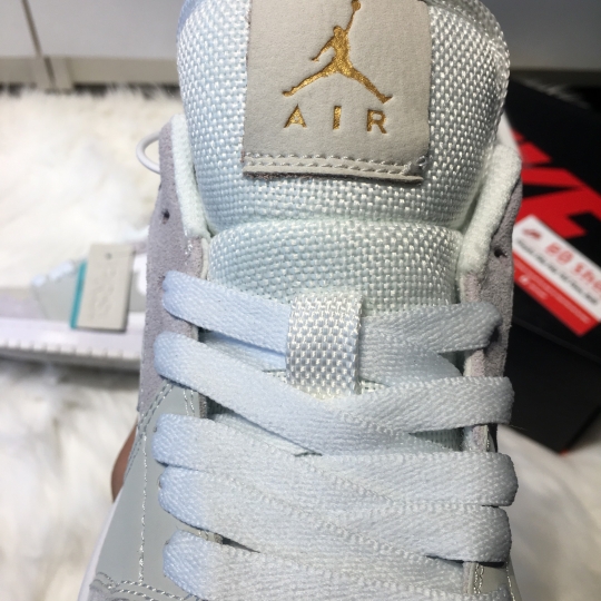 NIKE AIR JORDAN 1 LOW 'PARIS'