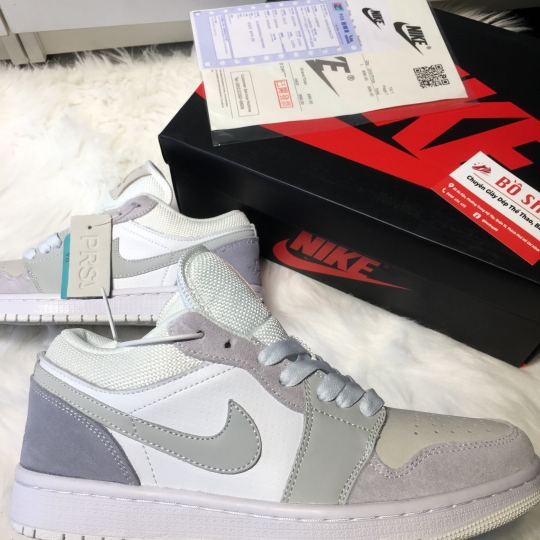 NIKE AIR JORDAN 1 LOW 'PARIS'