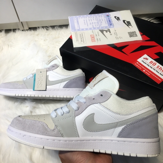 NIKE AIR JORDAN 1 LOW 'PARIS'