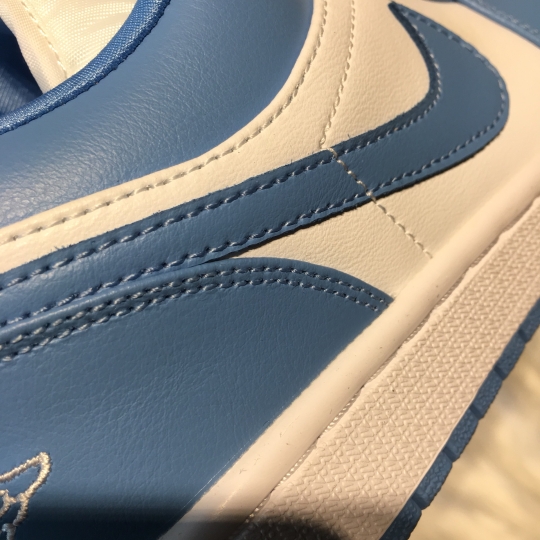 NIKE AIR JORDAN 1 LOW 'UNC' BLUE