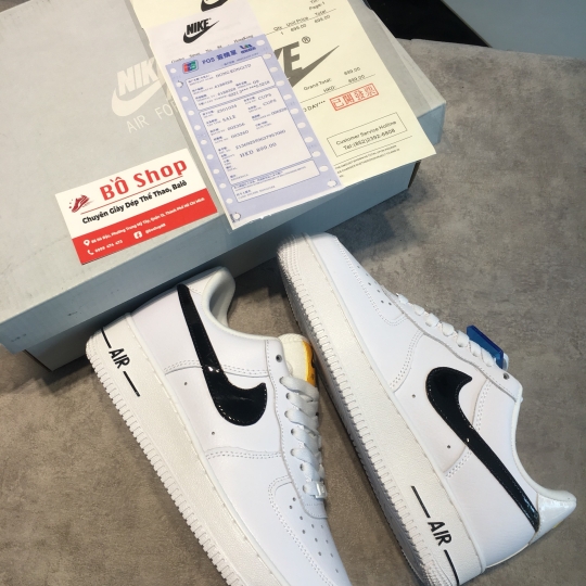 NIKE AIR FORCE 1 LOW 07 SE WHITE BLACK