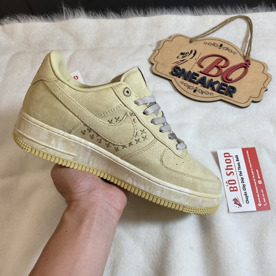 NIKE AIR FORCE 1 LOW NAI-KE TAN CANVAS