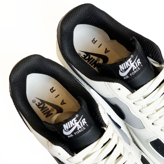 NIKE AIR FORCE 1 UPSTEP BLACK WHITE CASUAL SPORT